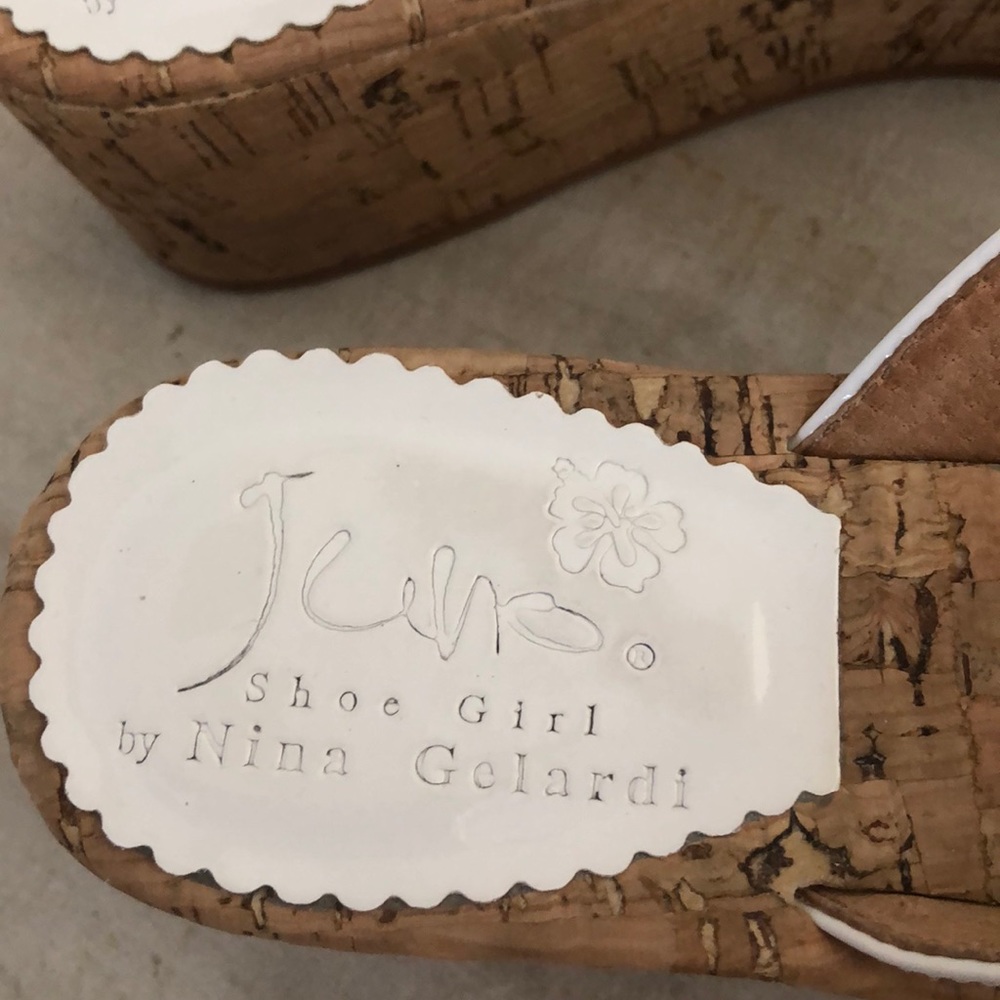 Sandals - Picture 2 of 8